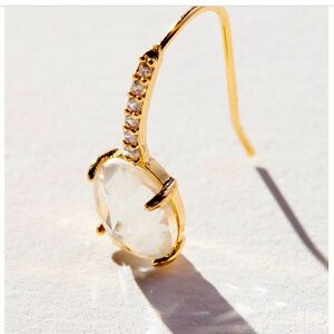 Anthropologie. Shades of Seaglass drop earrings. NWOT. Brass and cubic zirconia